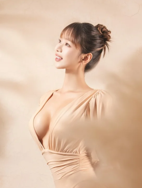 맹승지 11월 바디수트 화보 2