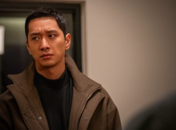 황찬성 사냥개들 시즌2 해외 인기